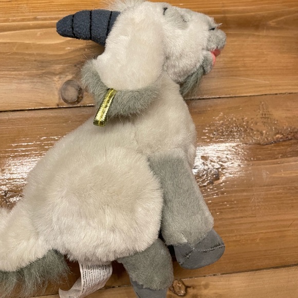 Disney Store Hunchback of Notre Dame Djali Goat Esmerelda Plush Stuffed Rare 8” - Picture 4 of 9